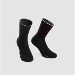 Assos RSR Chaussettes -Magasin de vélos assos rsr chaussettes socks p1360675 3 43007 2