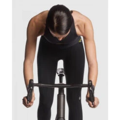 Assos UMA GT Spting/Fall Half Collant -Magasin de vélos assos uma gt spting fall half collant bib pants 1214198 3 41631 7