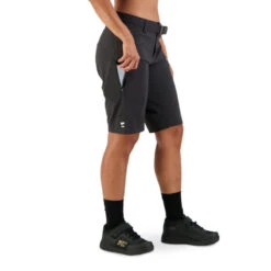 Mons Royale W Virage Bike Short -Magasin de vélos mons royale w virage bike short shorts 100442 1169 001 100442 1169 240 2